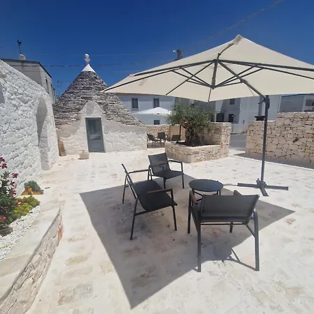 Trulli Aura Bianca 3*