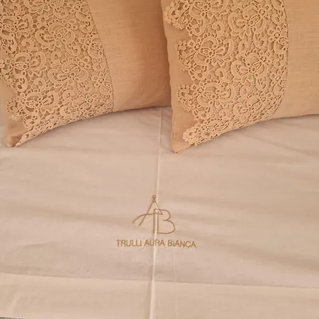 Trulli Aura Bianca 3*
